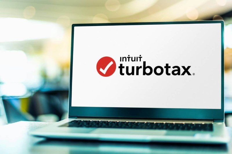 TurboTax vs Tax Preparer: How Should I File My Los Angeles Westside Business Taxes?